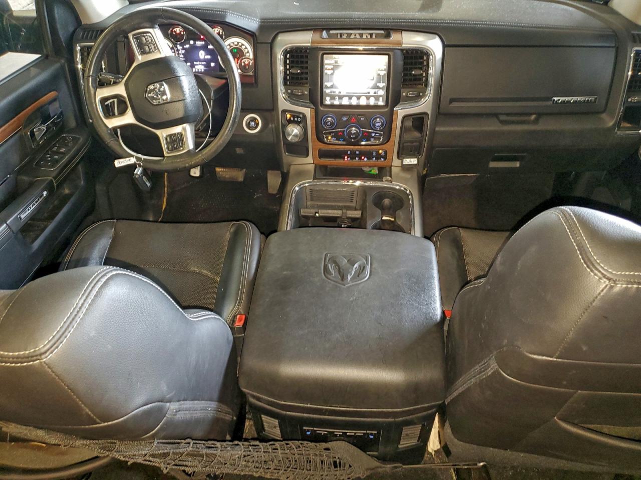 Ram 1500 Laramie Image 7