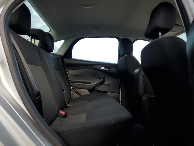 Ford Focus Se Image 9