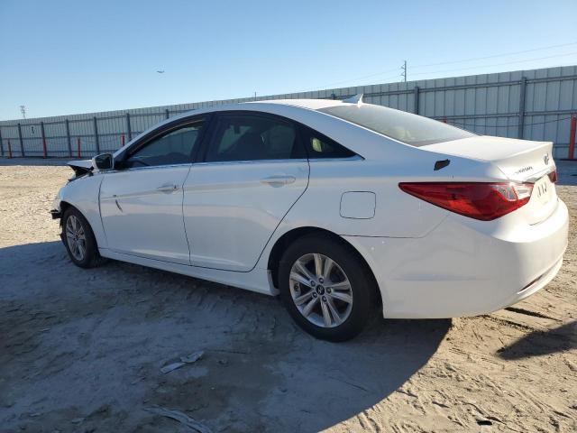 Hyundai SONATA Gls Image 12