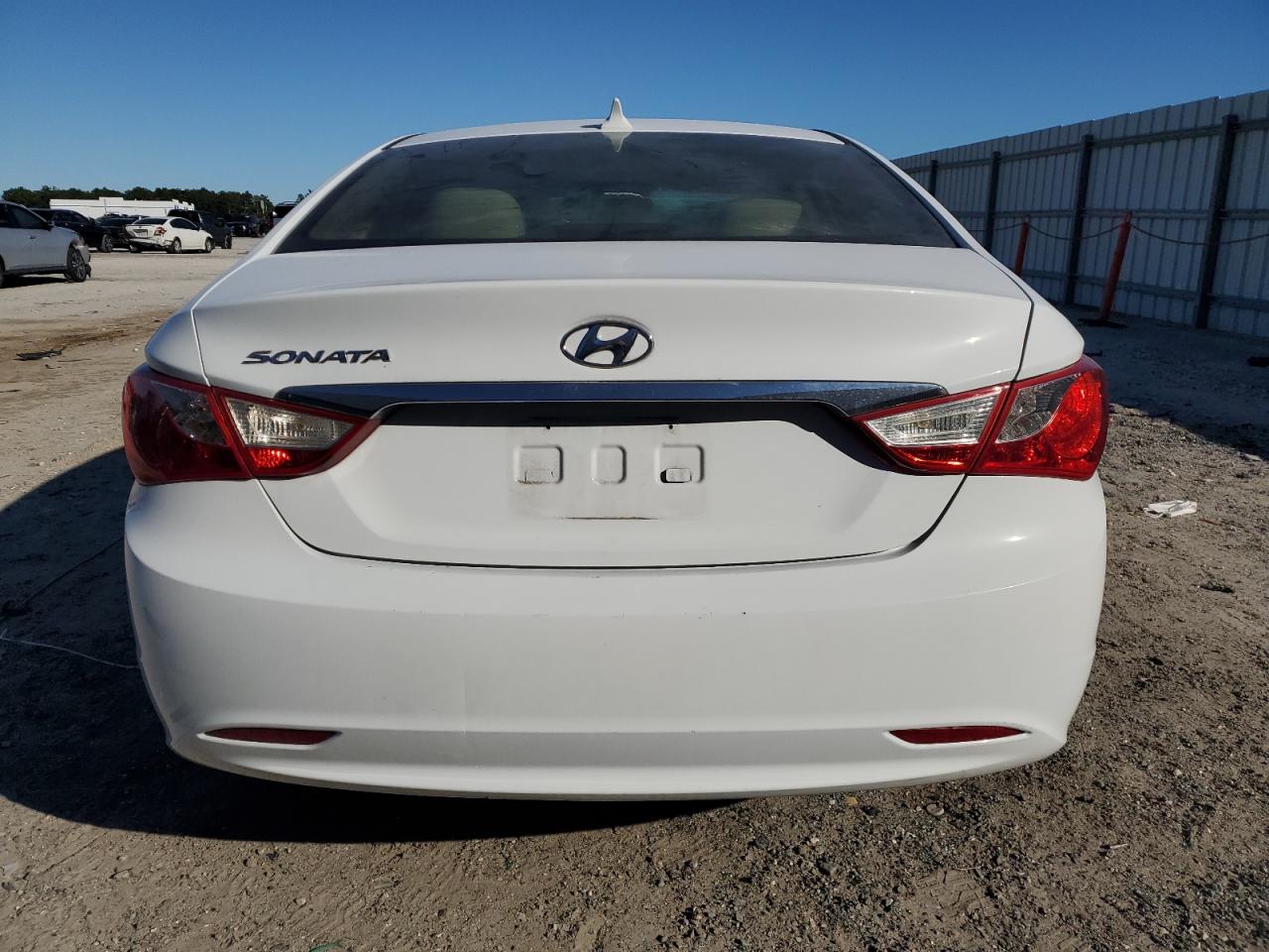 Hyundai SONATA Gls Image 5