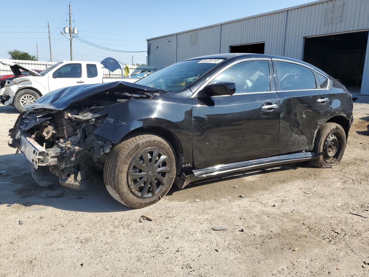 Nissan Altima 2.5 Image 1