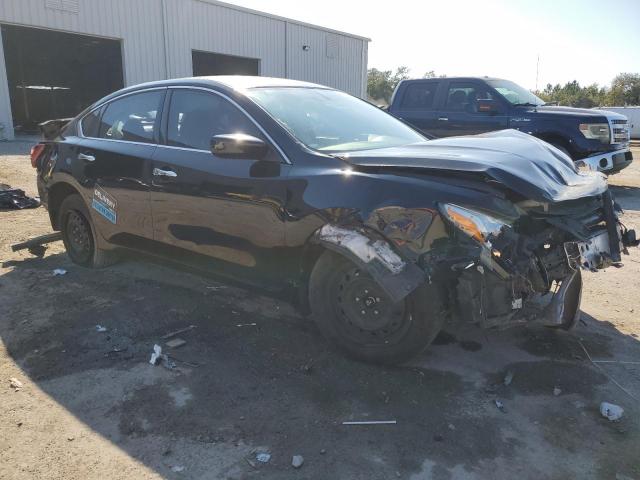 Nissan Altima 2.5 Image 5