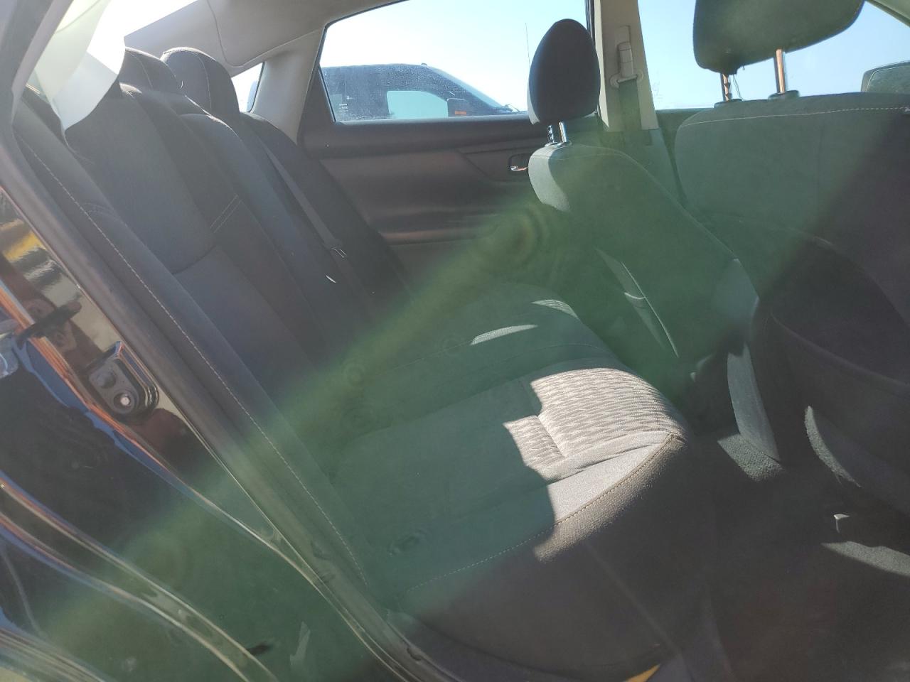 Nissan Altima 2.5 Image 12