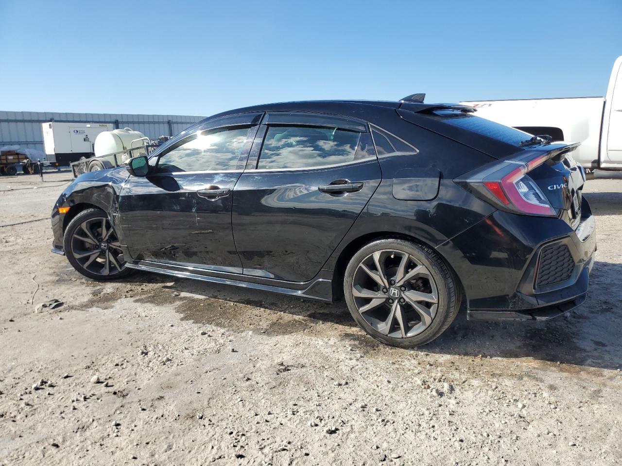 Honda Civic Sport Touring Image 8