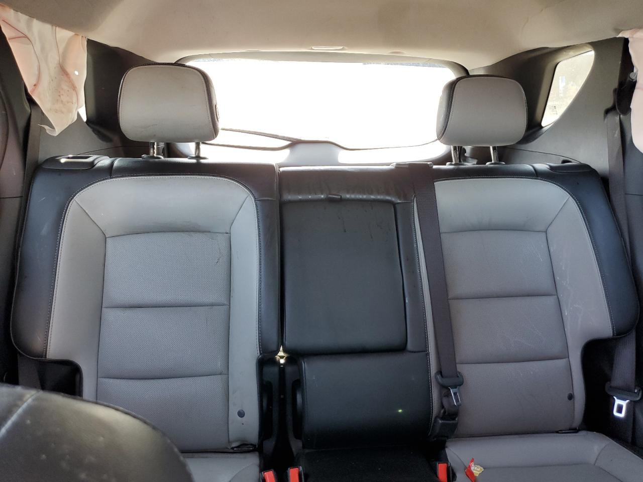 Chevrolet Equinox Premier Image 2