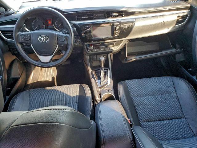 Toyota Corolla L Image 11