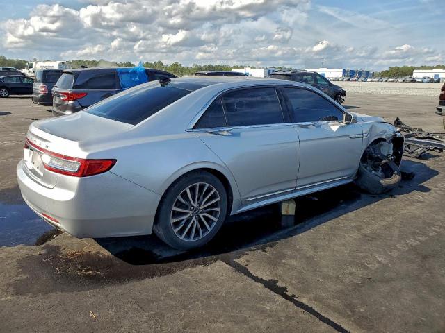 Lincoln Continental Select Image 2
