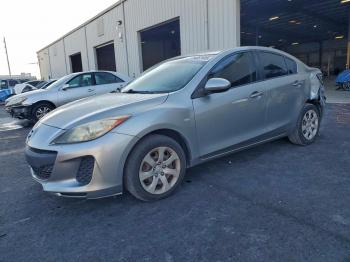  Salvage Mazda 3