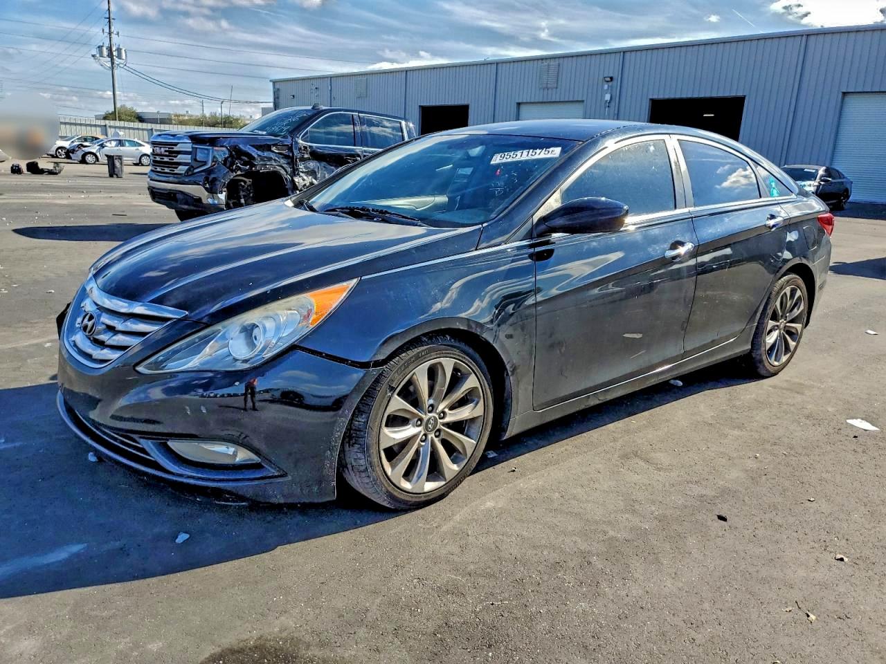 Hyundai SONATA Se Image 1