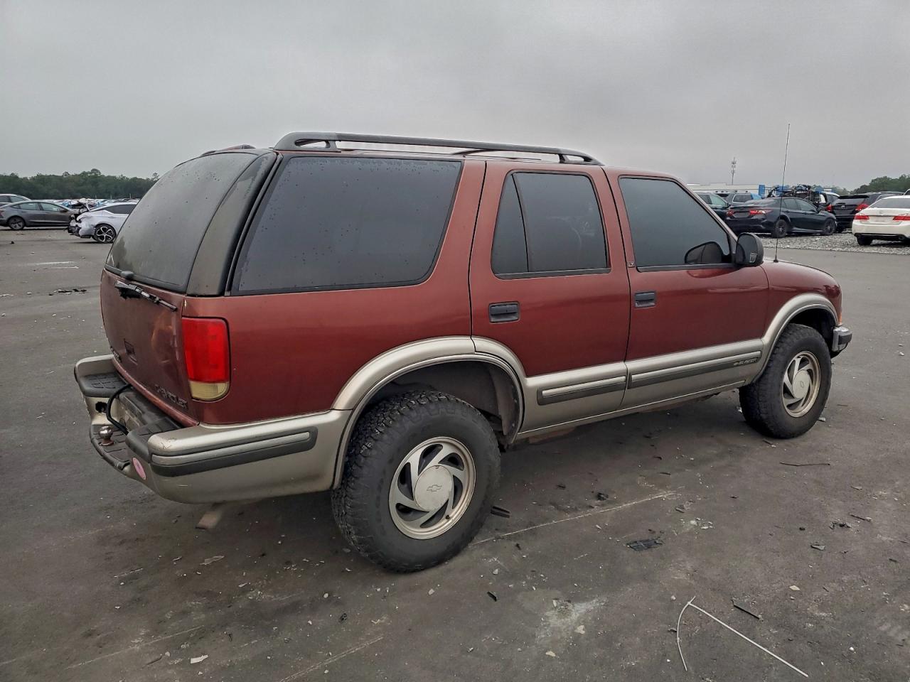 Chevrolet Blazer Image 3