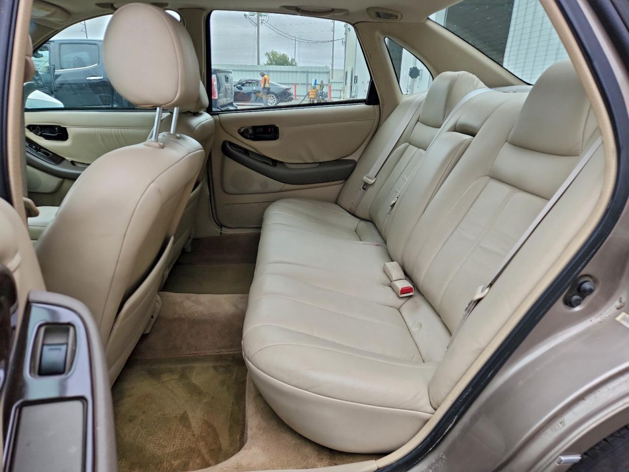 Toyota Avalon Xl Image 6