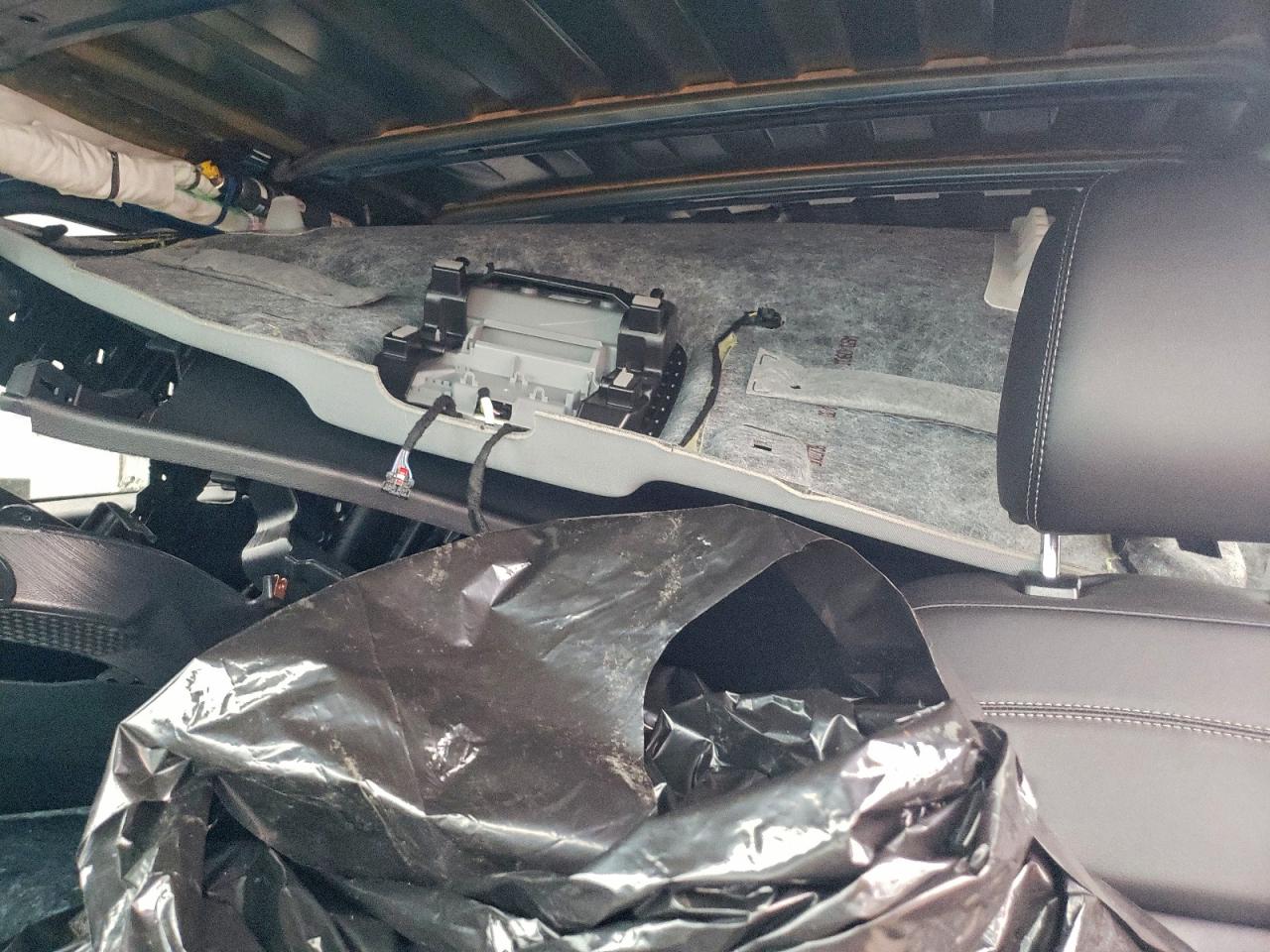 Ford Explorer Xlt Image 7