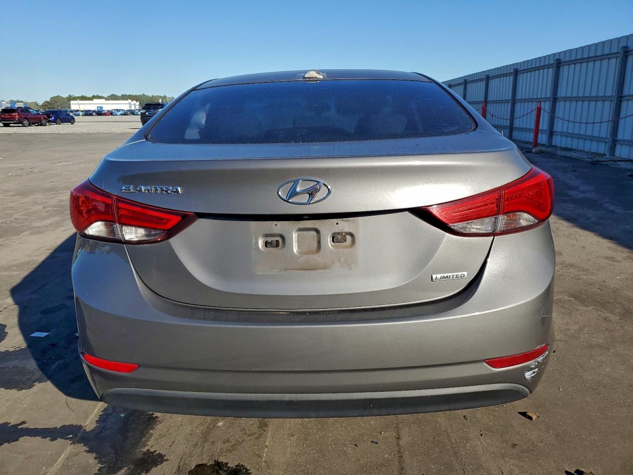Hyundai ELANTRA Se Image 9