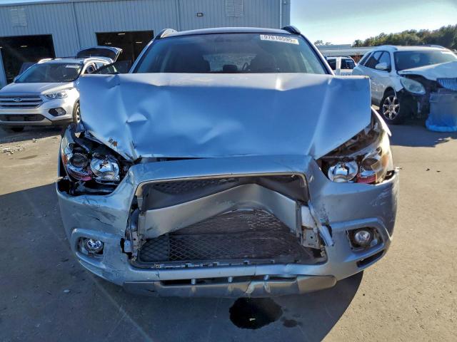 Mitsubishi Outlander Se Image 8