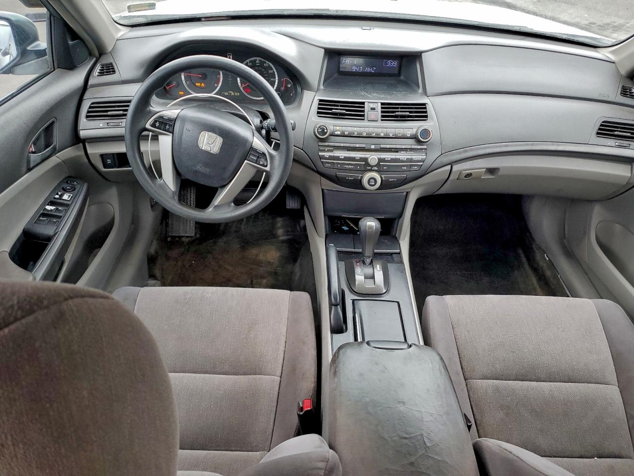 Honda Accord Lx Image 9