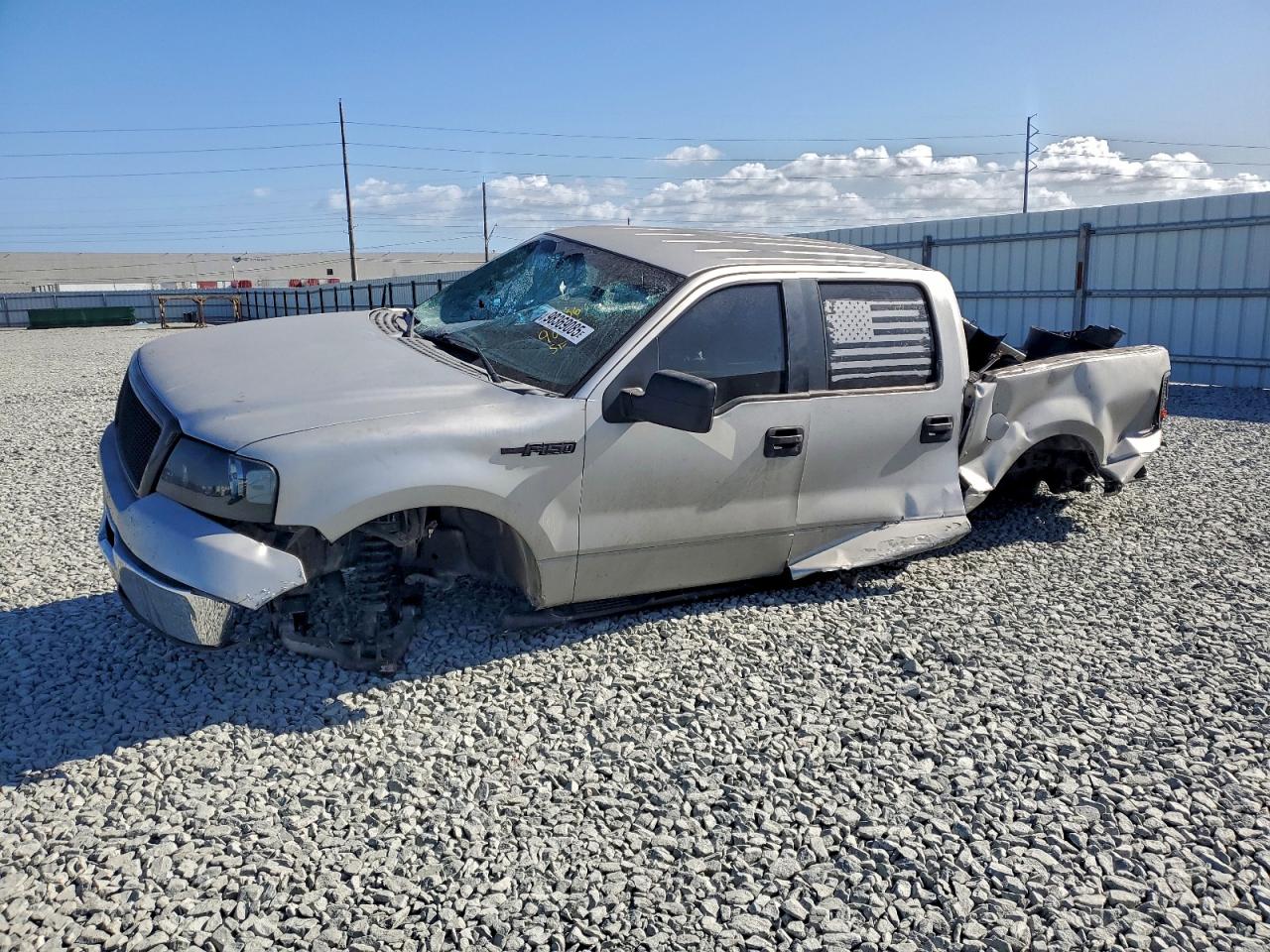 Ford F-150 Supercrew Image 1