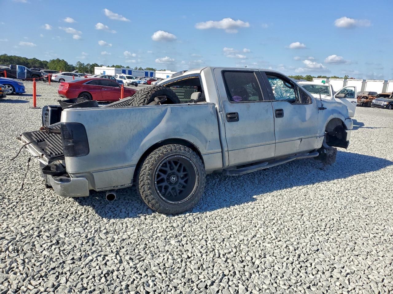 Ford F-150 Supercrew Image 6