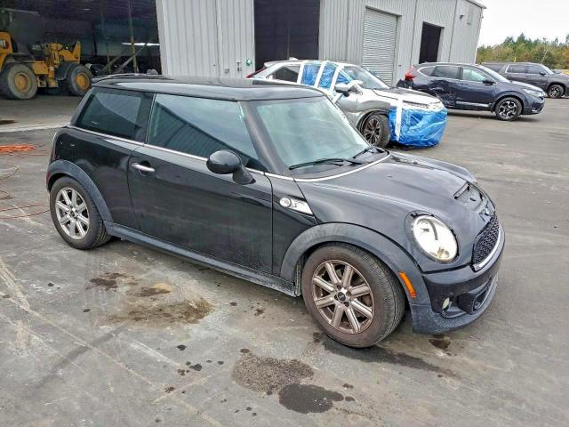 MINI Cooper S Image 8