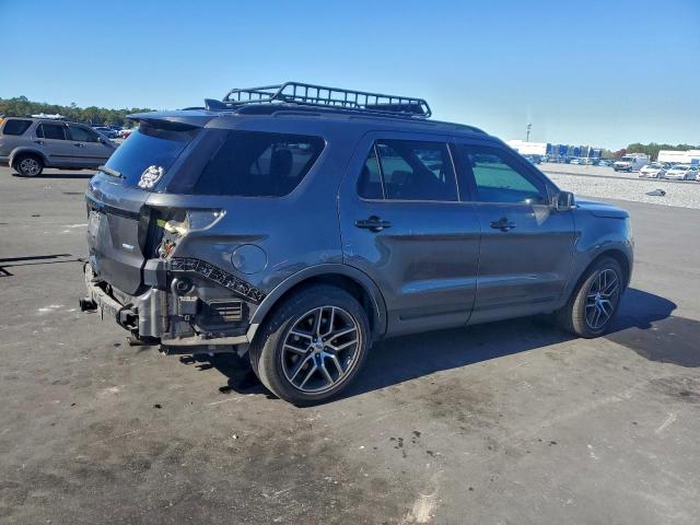 Ford Explorer Sport Image 5