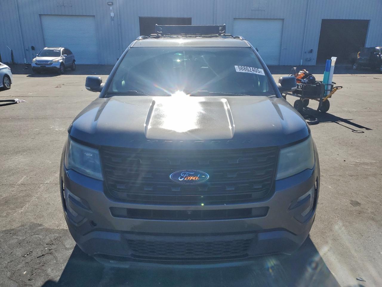 Ford Explorer Sport Image 10