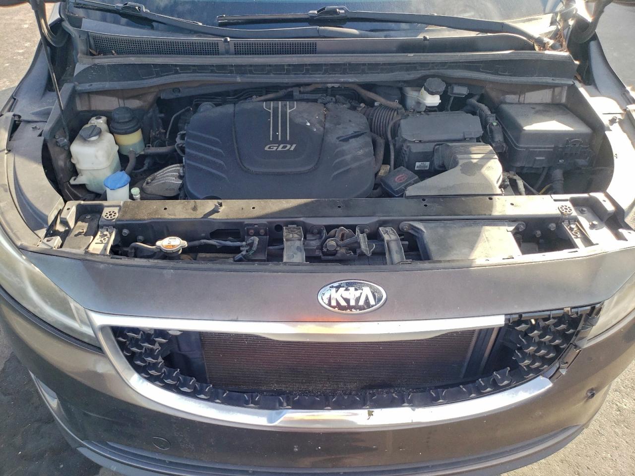 Kia Sedona Lx Image 12