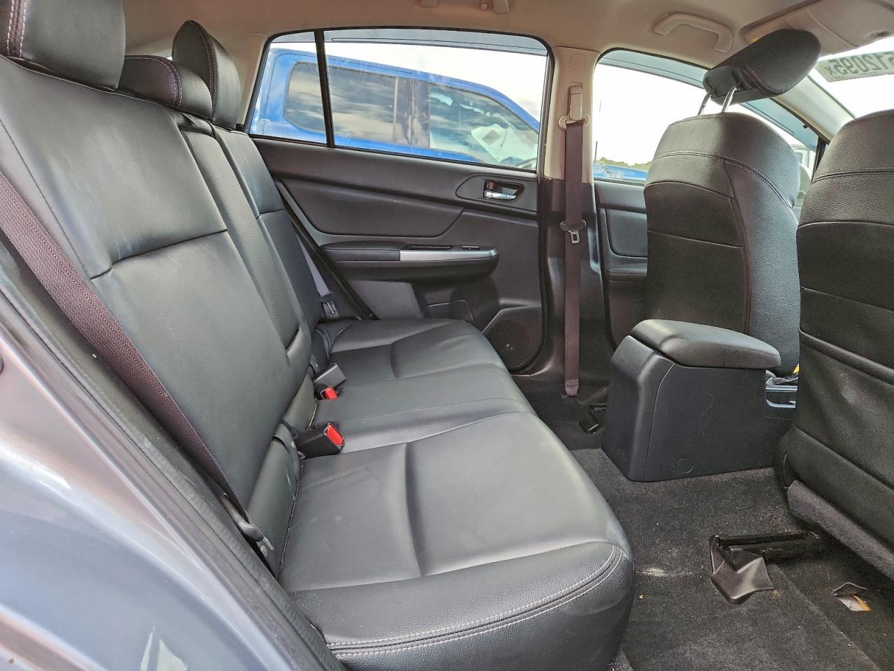 Subaru Xv 2.0 Limited Image 6