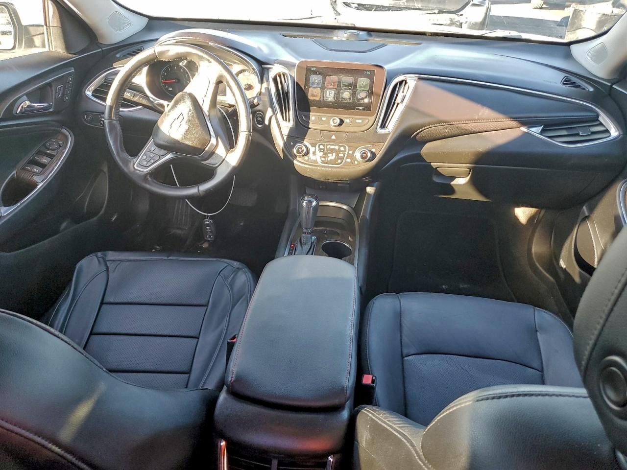 Chevrolet Malibu Premier Image 3