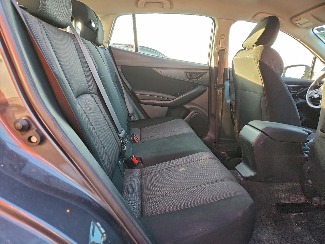 Subaru Impreza Image 9