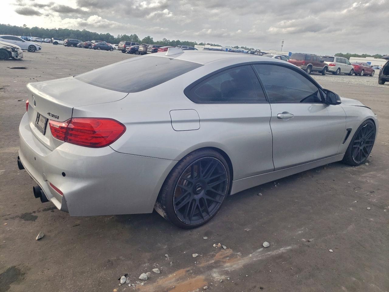 BMW 4 Series I Image 2