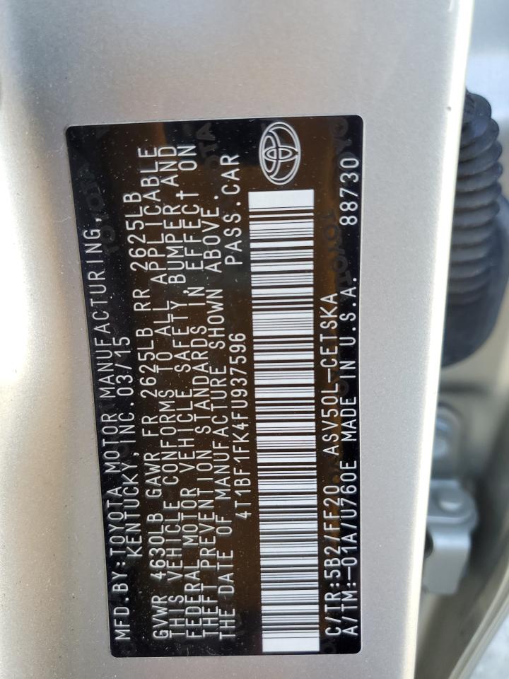 Toyota Camry Le Image 6