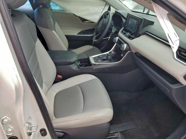 Toyota RAV4 Xle Premium Image 6