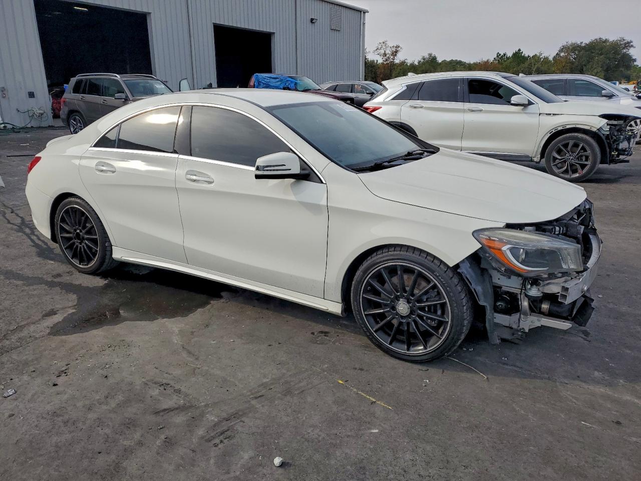 Mercedes-Benz Cla-class 250 Image 6