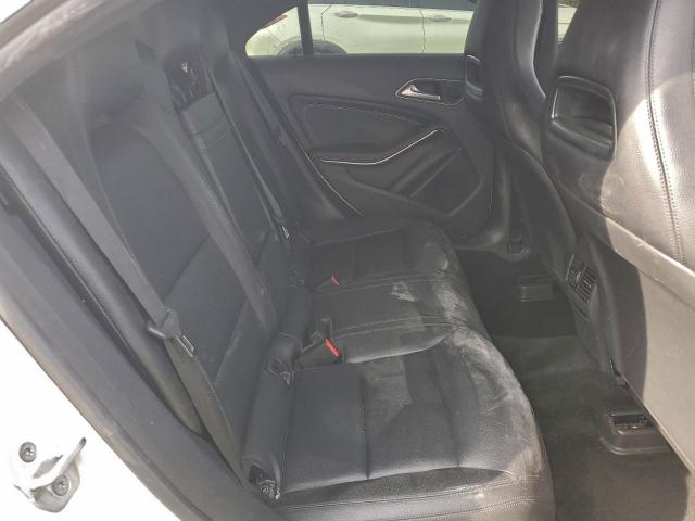 Mercedes-Benz Cla-class 250 Image 9