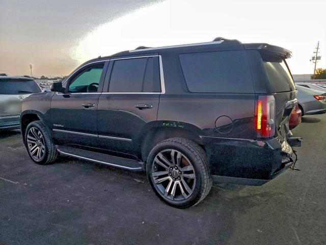GMC Yukon Denali Image 4