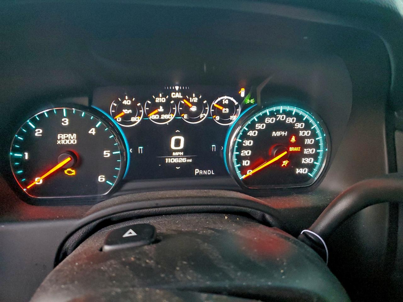 GMC Yukon Denali Image 8