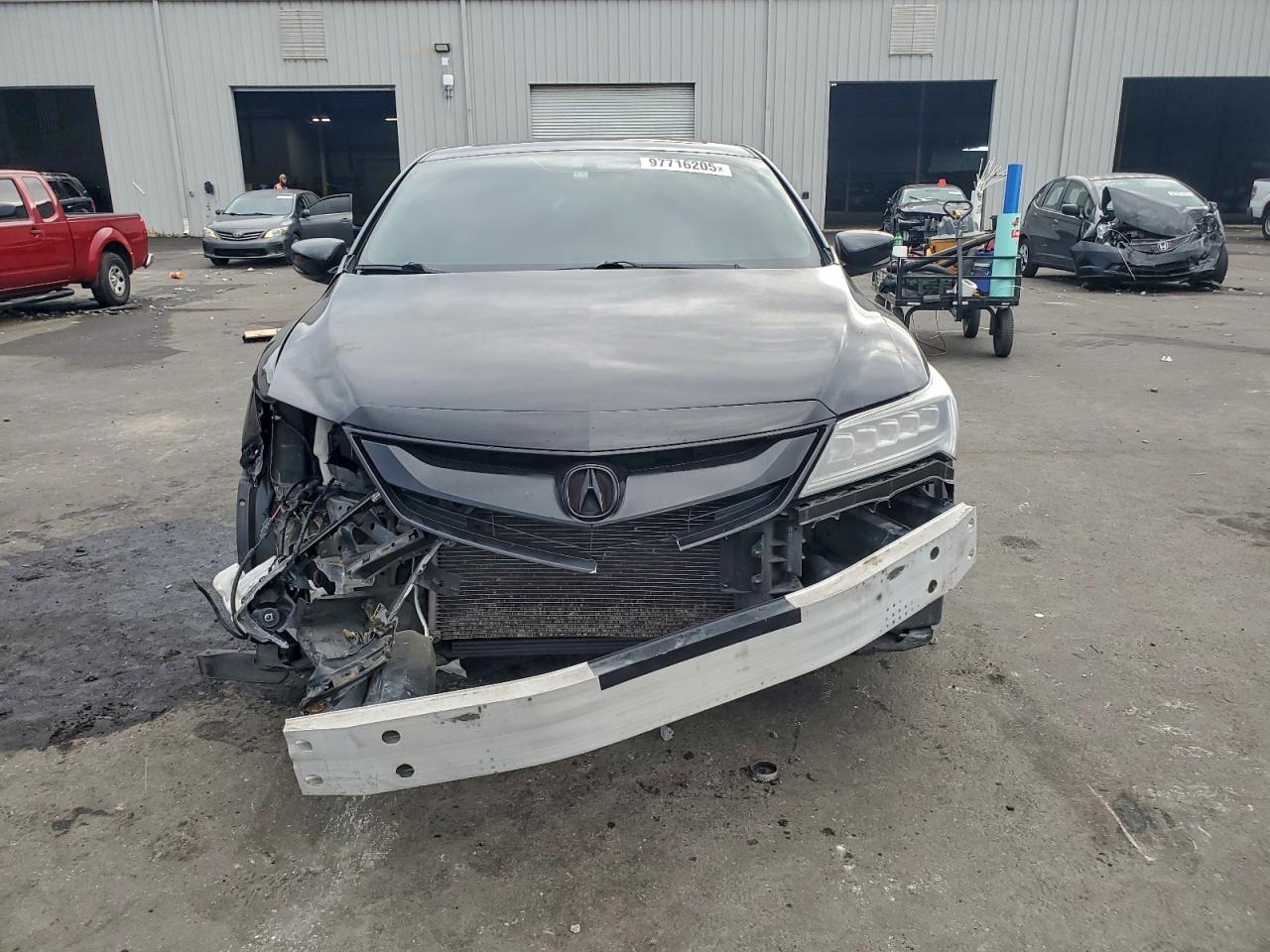 Acura ILX Special Edition Image 3