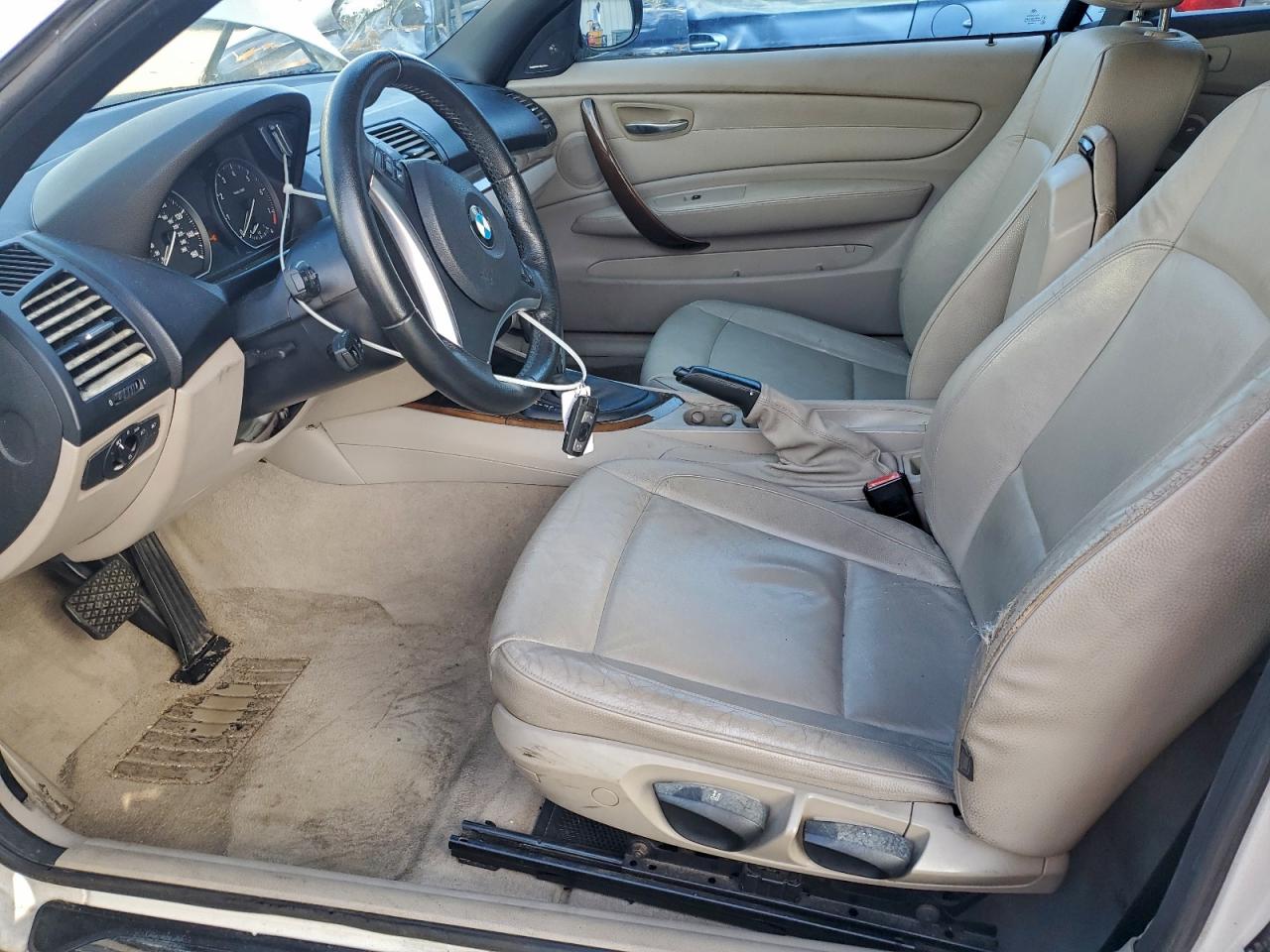 BMW 1 Series I Image 12