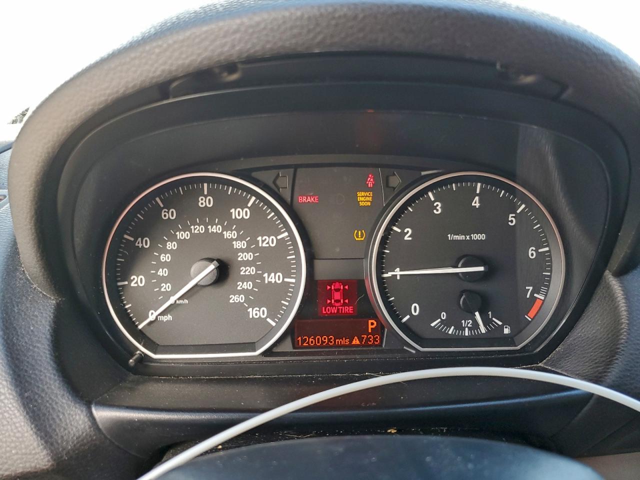 BMW 1 Series I Image 10