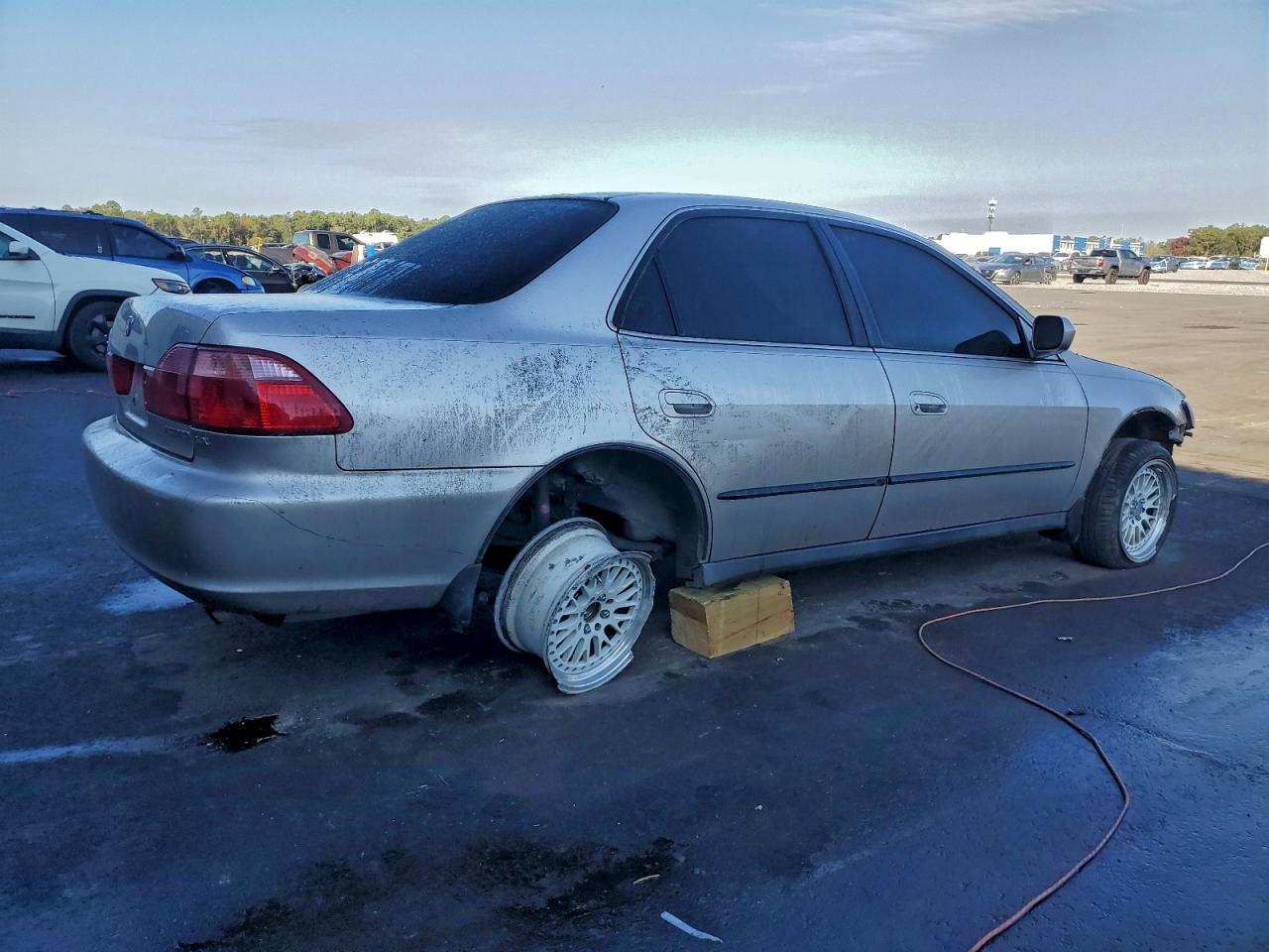 Honda Accord Lx Image 4