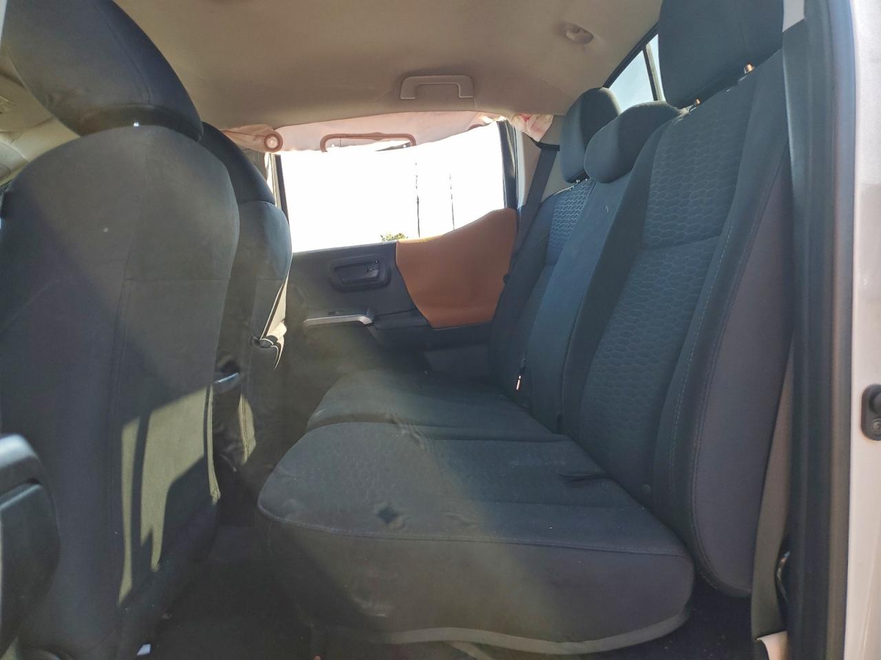 Toyota Tacoma Double Cab Image 6