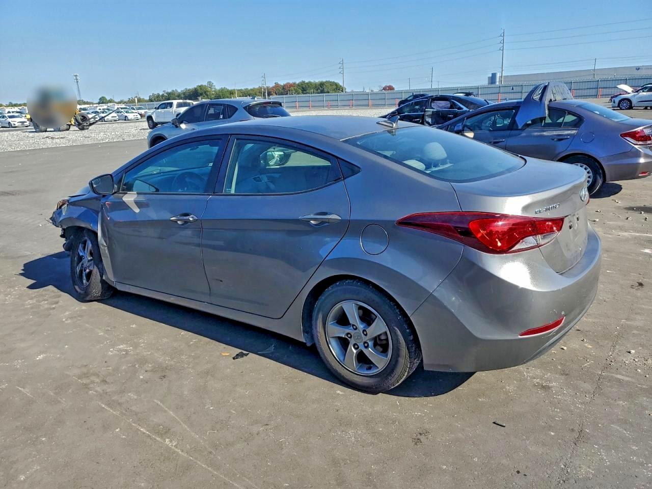 Hyundai ELANTRA Se Image 2