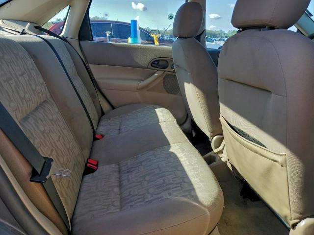 Ford Focus Zx4 Image 10