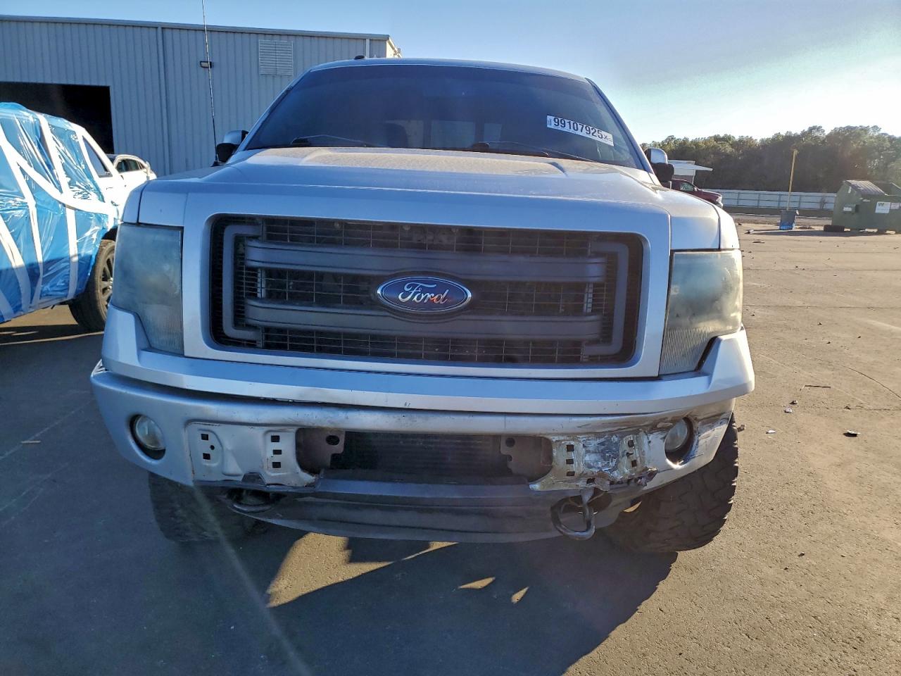 Ford F-150 Supercrew Image 5