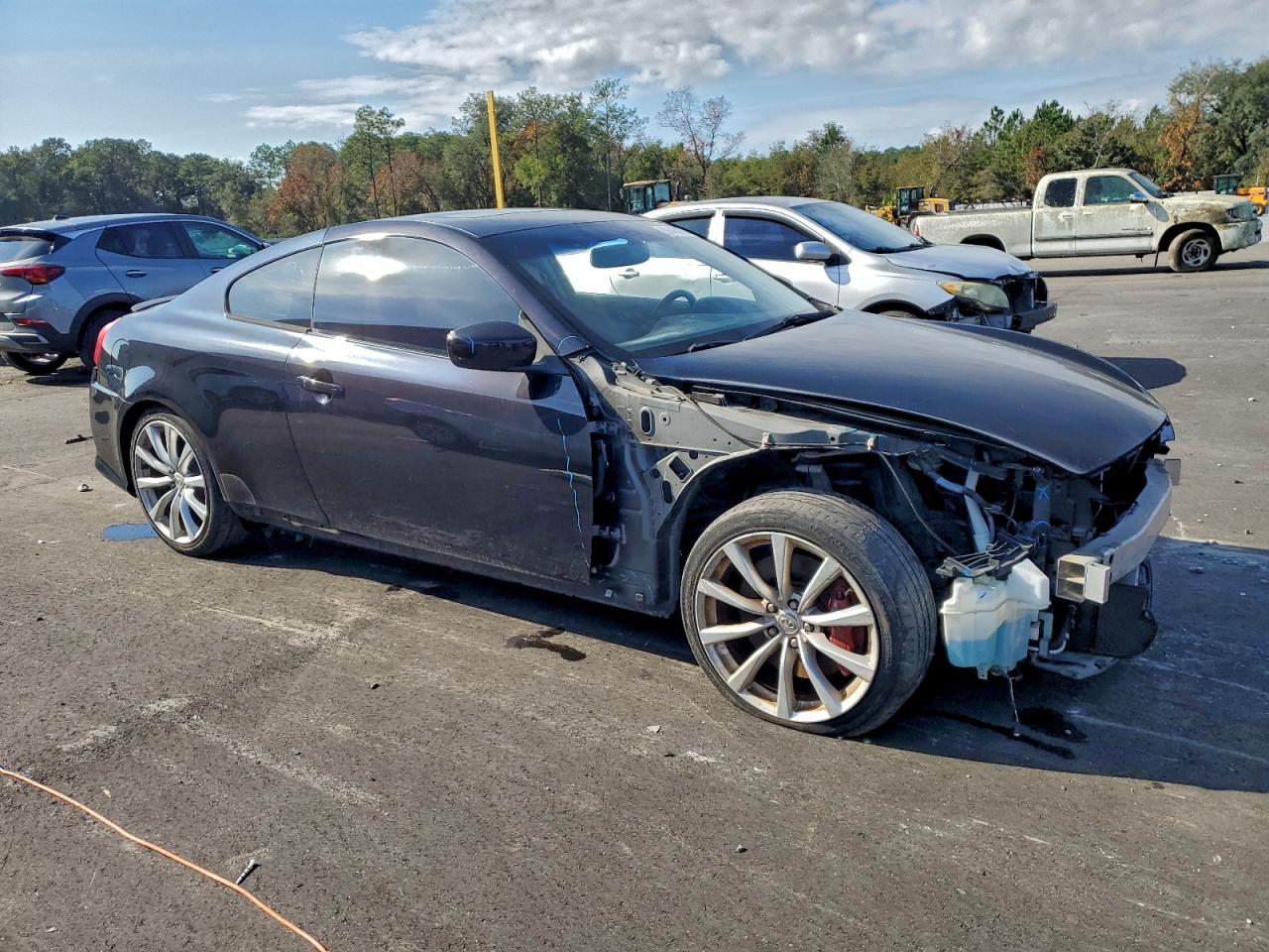 INFINITI G37 Base Image 4