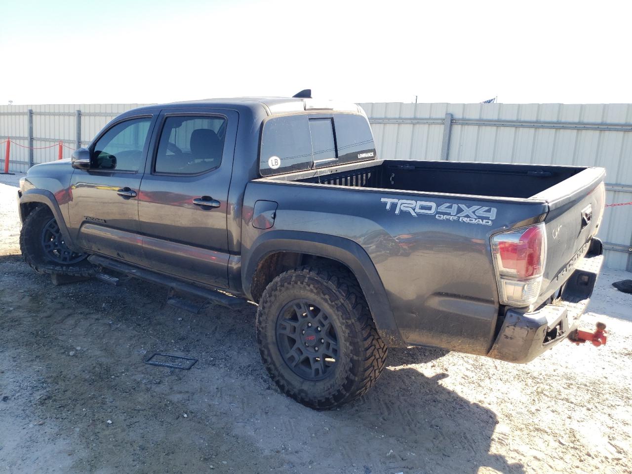 Toyota Tacoma Double Cab Image 6