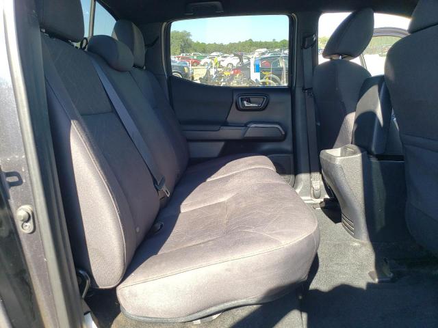 Toyota Tacoma Double Cab Image 11