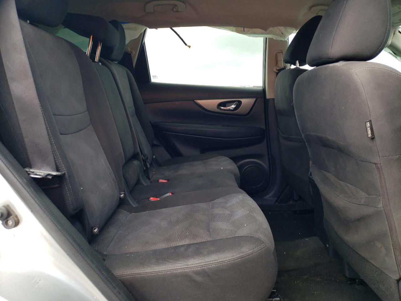 Nissan Rogue S Image 11