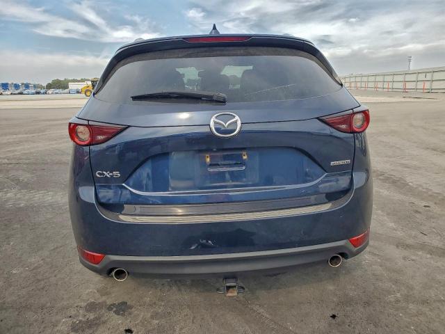 Mazda Cx Touring Image 4