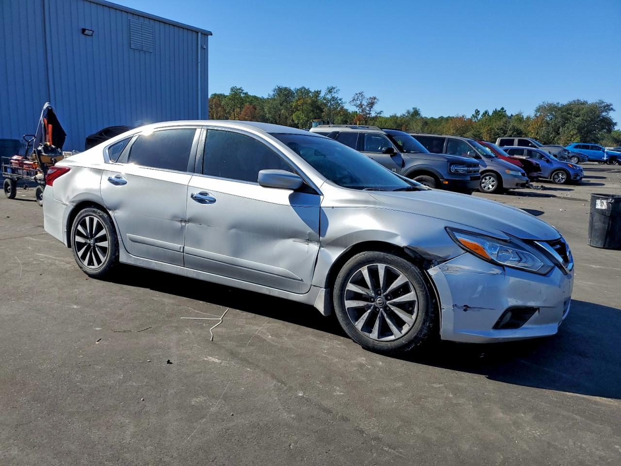 Nissan Altima 2.5 Image 12