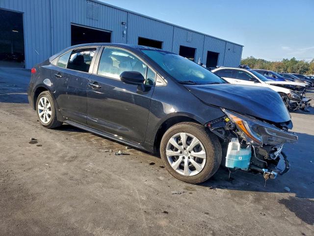 Toyota Corolla Le Image 11